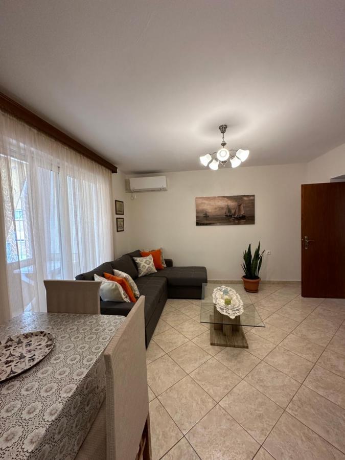 B&S Saranda Apartment Extérieur photo